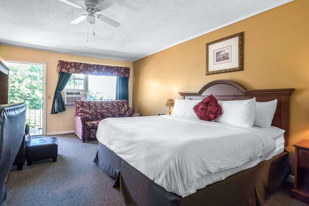 Tiltonlodge Inn & Suites Номер фото